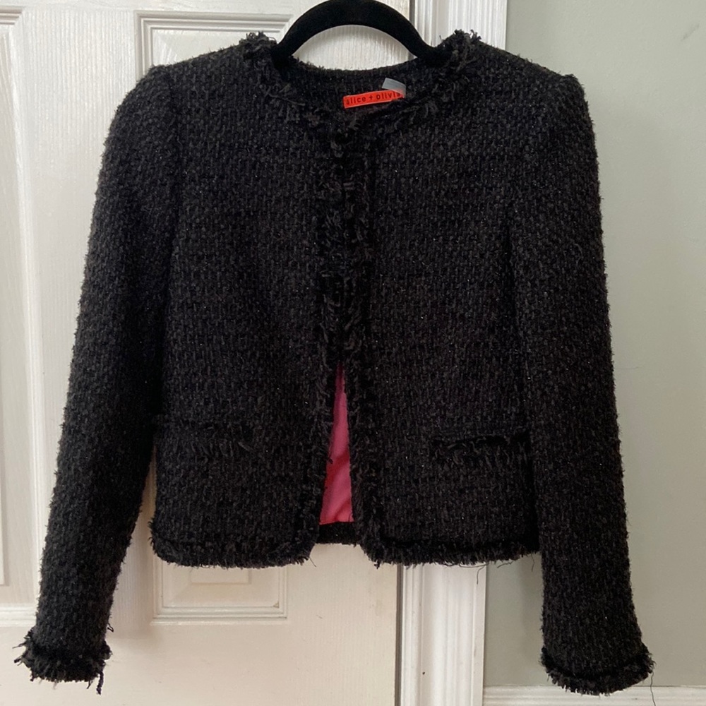 Alice and Olivia black tweed jacket sz 0 / xs